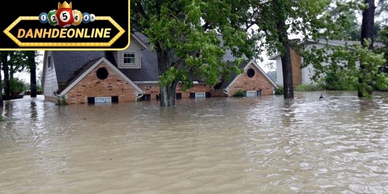 Chiêm bao thấy nước lũ